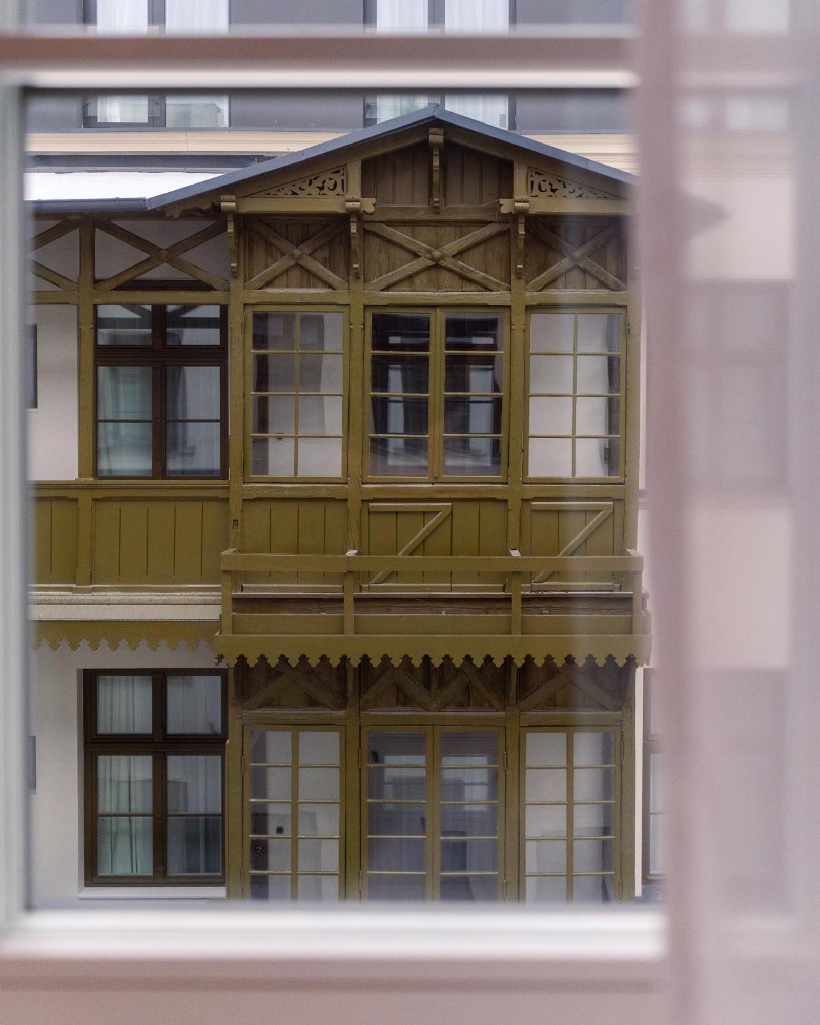 Hotel Pietryna Лодз Екстериор снимка