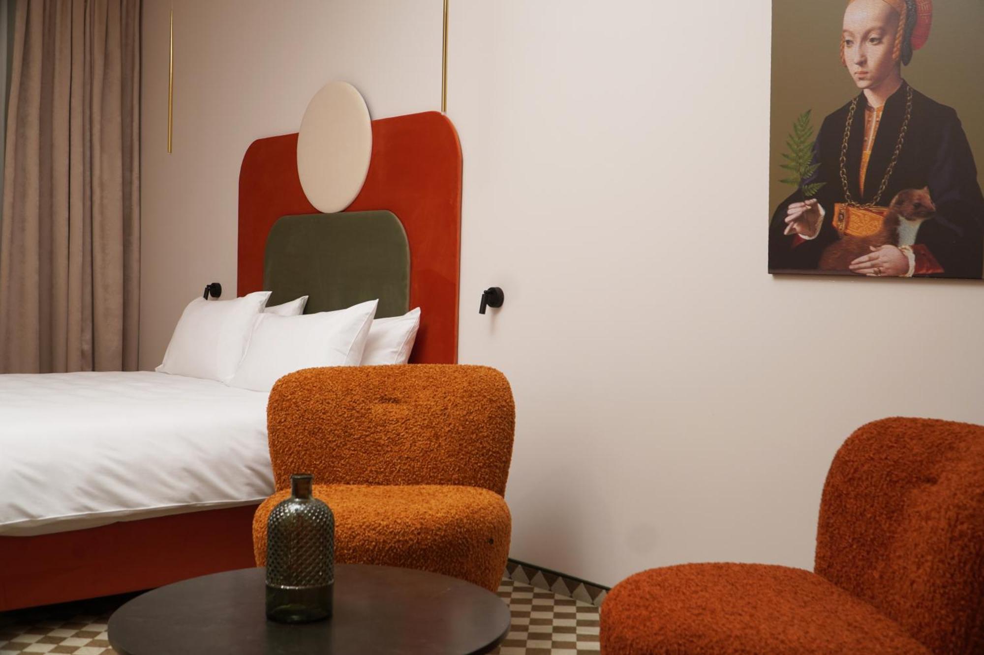 Hotel Pietryna Лодз Екстериор снимка