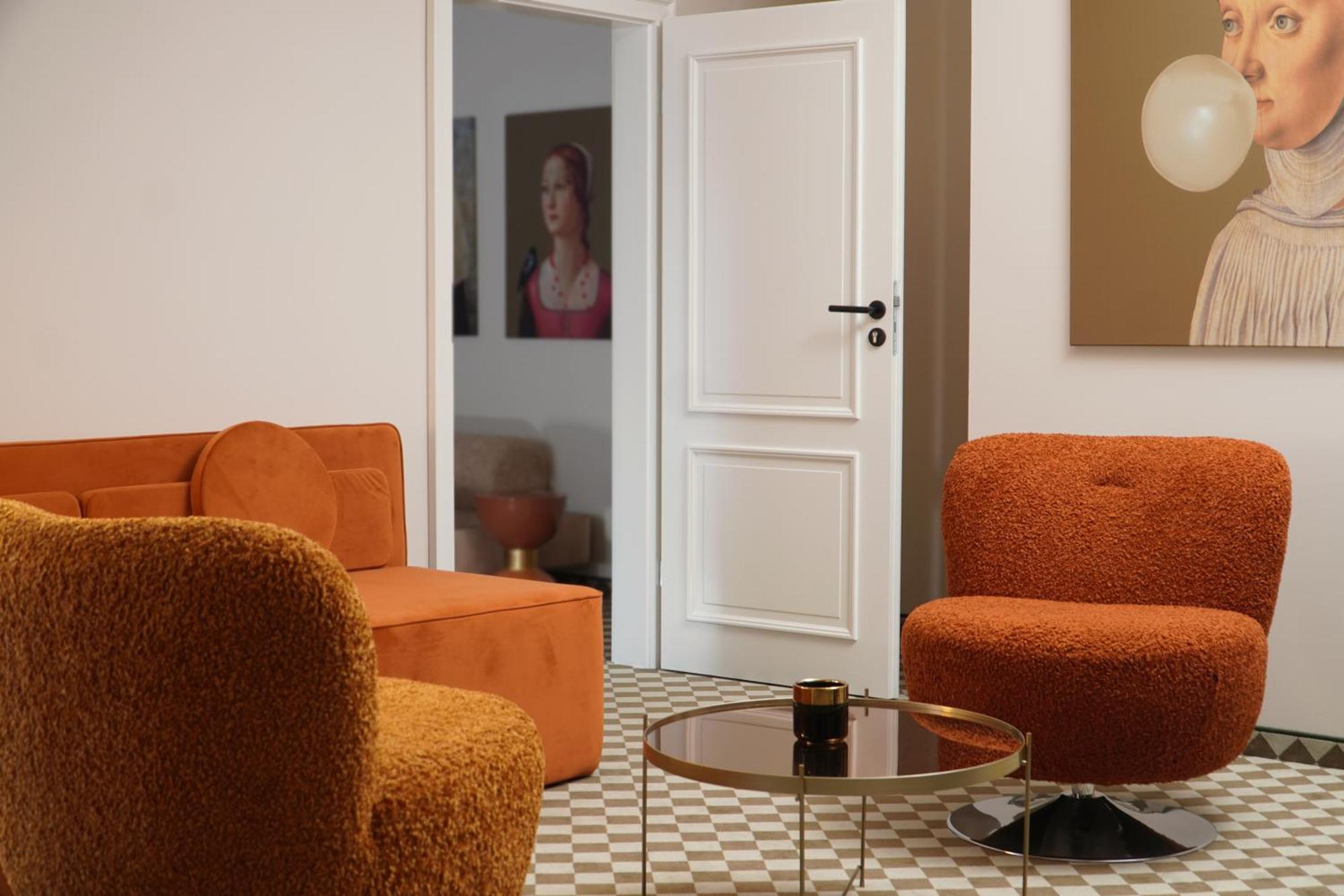 Hotel Pietryna Лодз Екстериор снимка