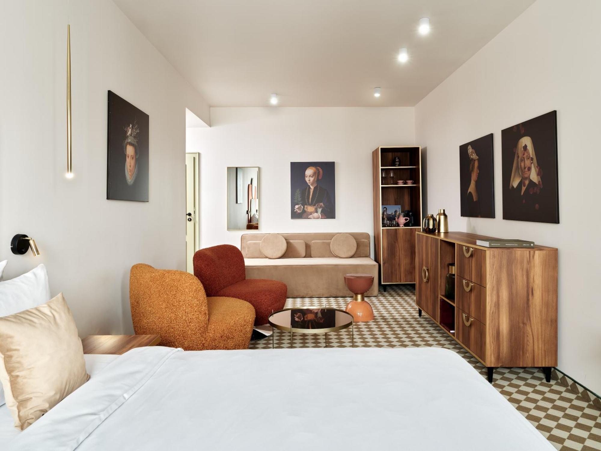 Hotel Pietryna Лодз Екстериор снимка