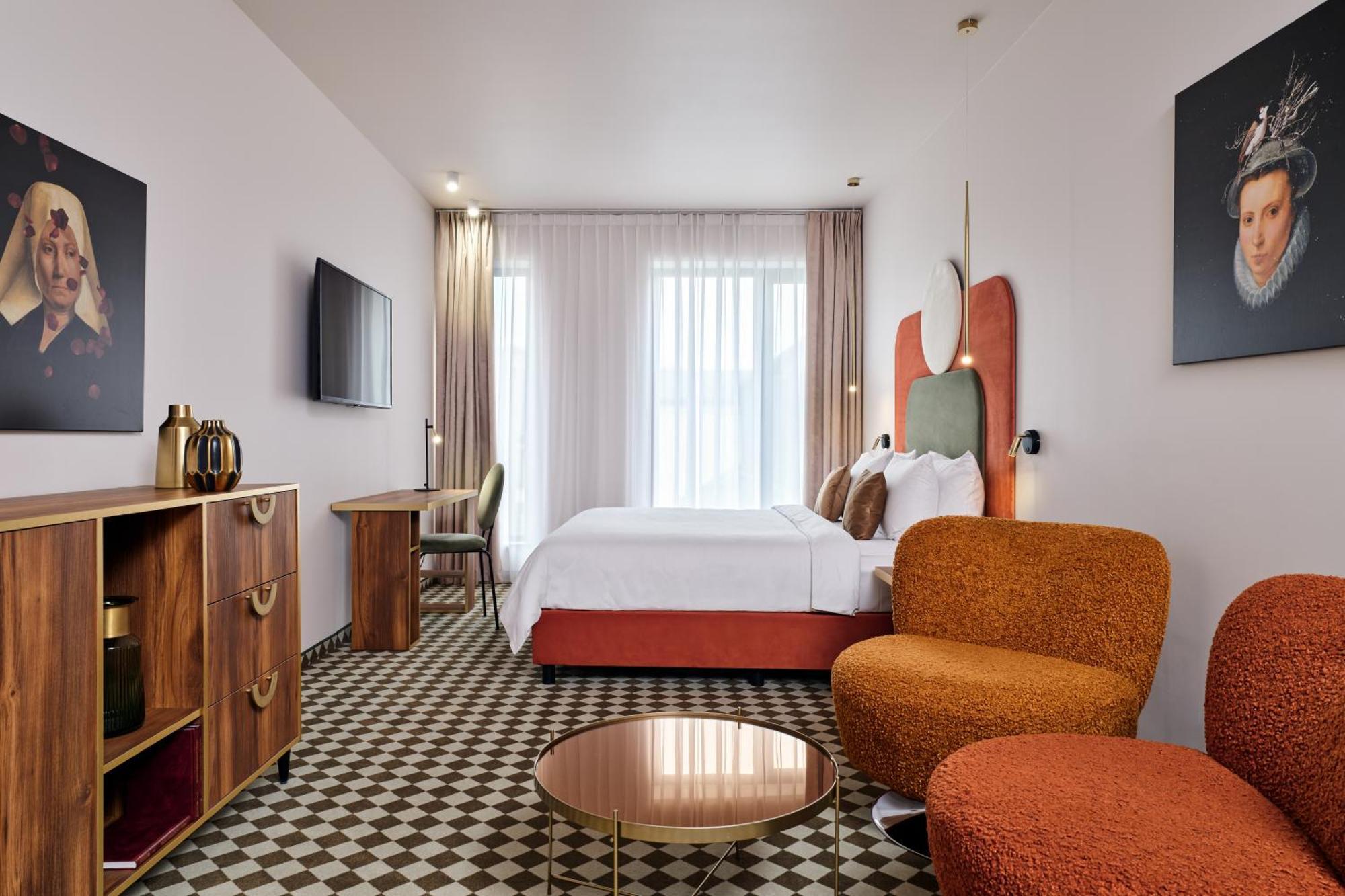 Hotel Pietryna Лодз Екстериор снимка